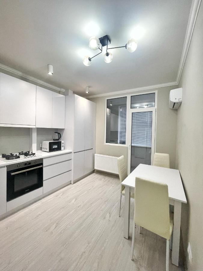 Beautiful Apartment In Chisinau Exterior foto